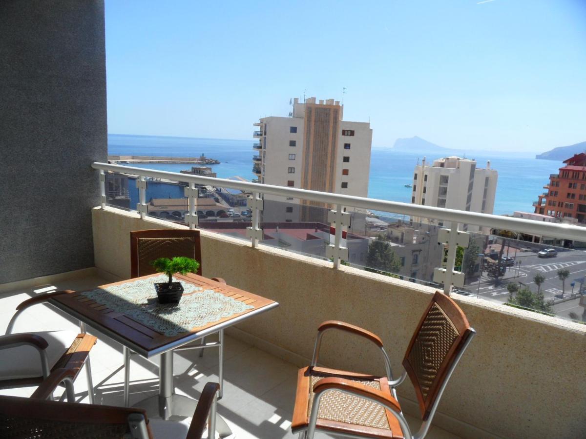 Perfect Location With Stunning Views, 2 Minutes To Beach Calp Extérieur photo